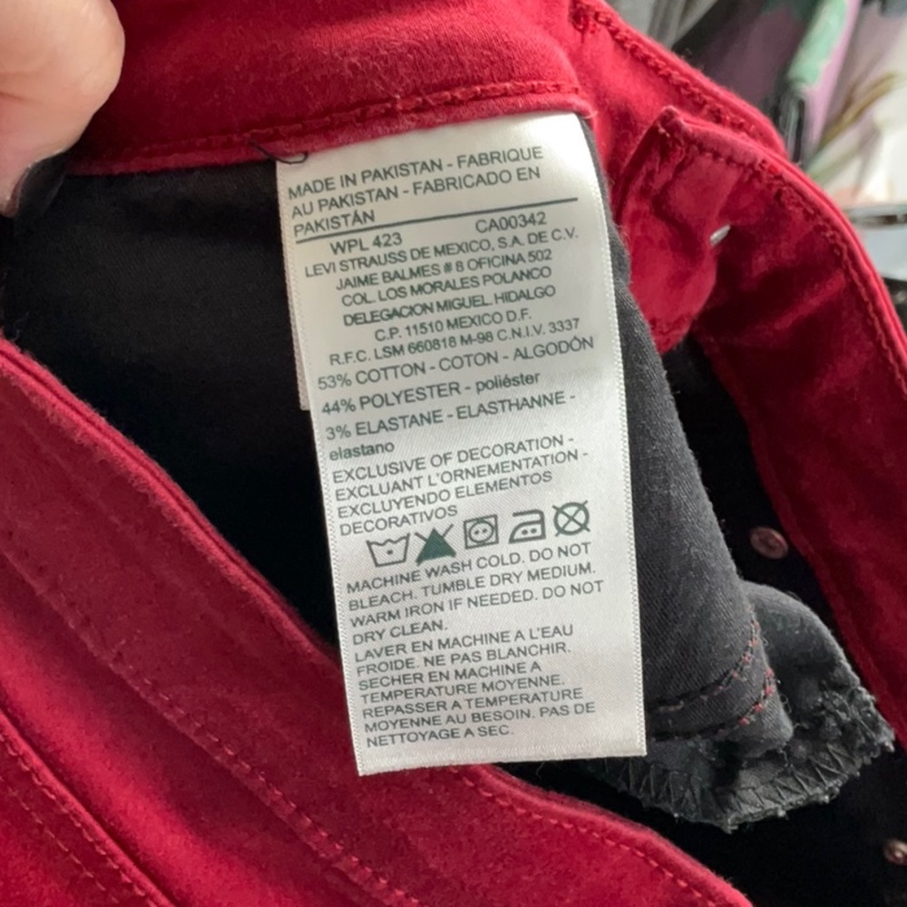Women's Red Skinny Jeans - Picture 8 of 9